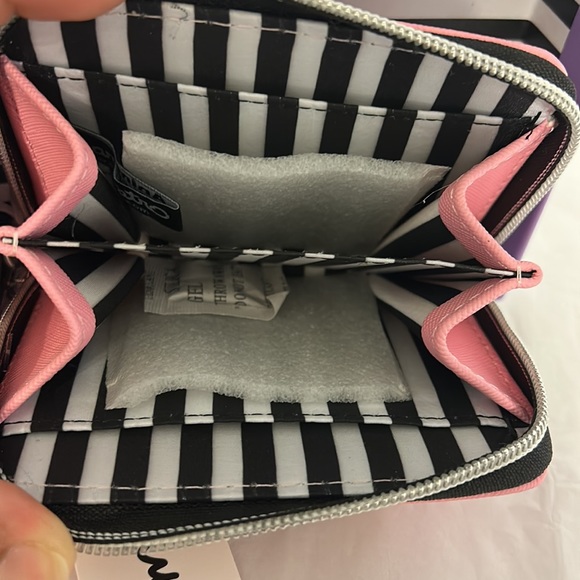 Marc Tetro Yorkie Terrier Pink Zip Around Small Wristlet Wallet NIB - Picture 4 of 7